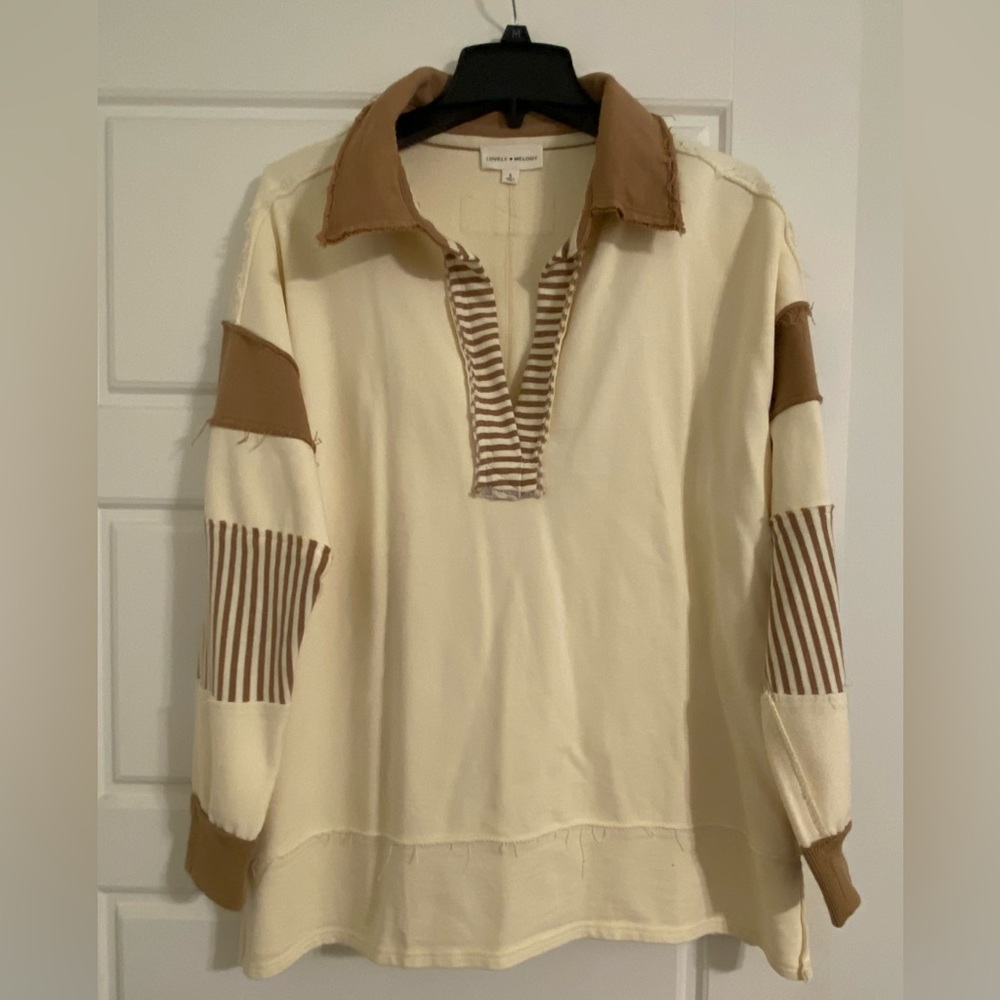 NWOT Lovely Melody Long Sleeve Sz Small